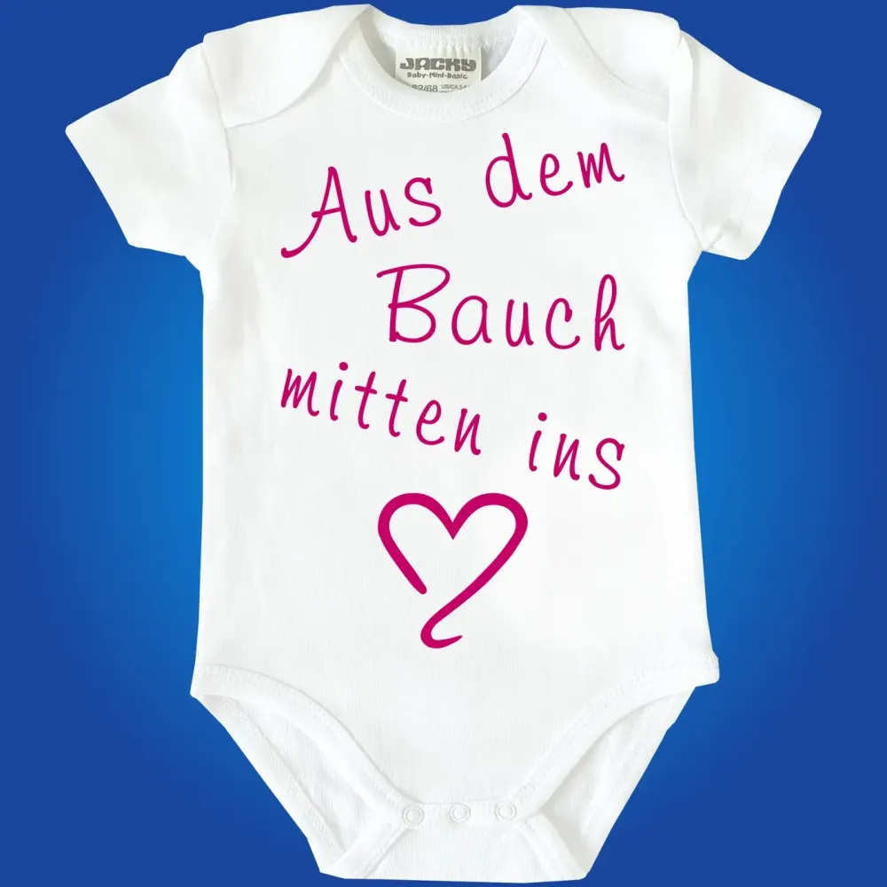 Baby-Body zur Geburt mit Herz