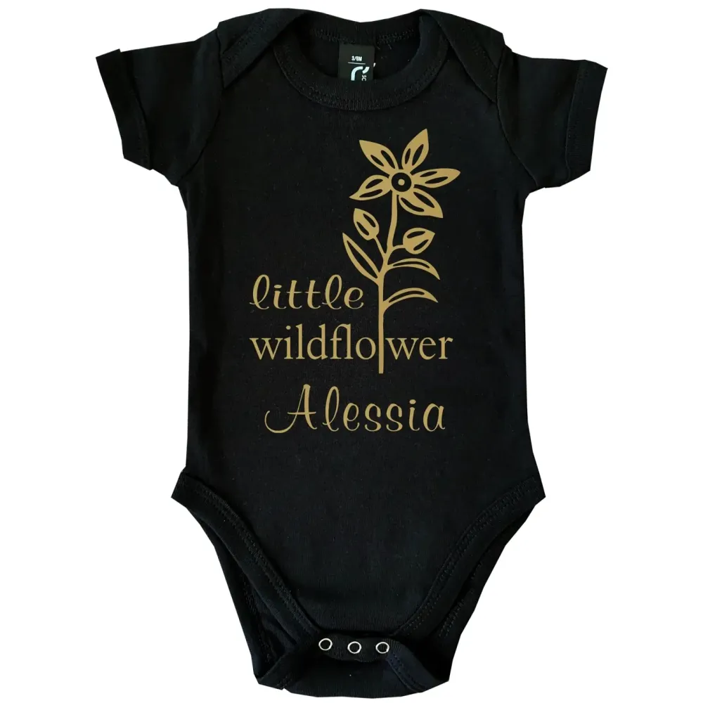 Baby‑Body mit floralem Design und Wunschname