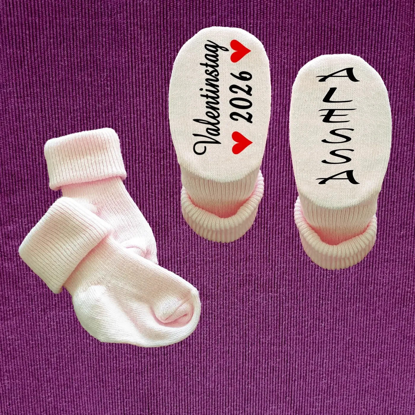 Babysocken mit Aufdruck Valentinstag