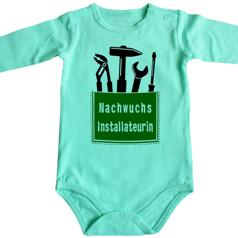 Baby Body Installateurin Nachwuchs
